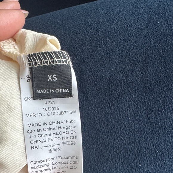 Elegant Gold Fringe Mini Skort - Picture 6 of 6